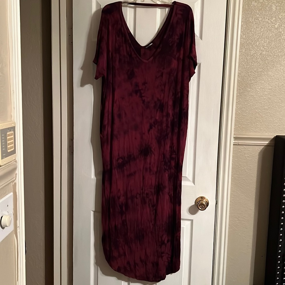 Fashion nova Tied eye Maxi dress
